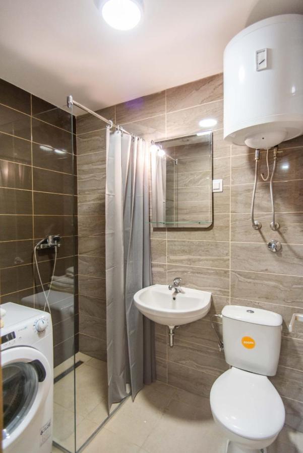 Sunny Hill Suite Ljubovic Podgorica Eksteriør bilde